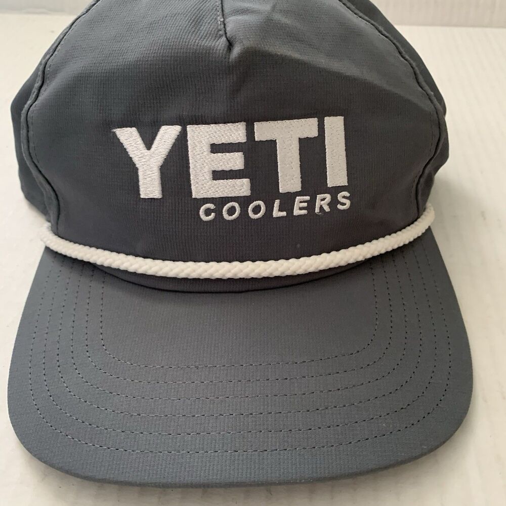 Yeti Coolers Hat Cap Snap Back Gray White Rope Trucker Outdoors Mens Vtg Style